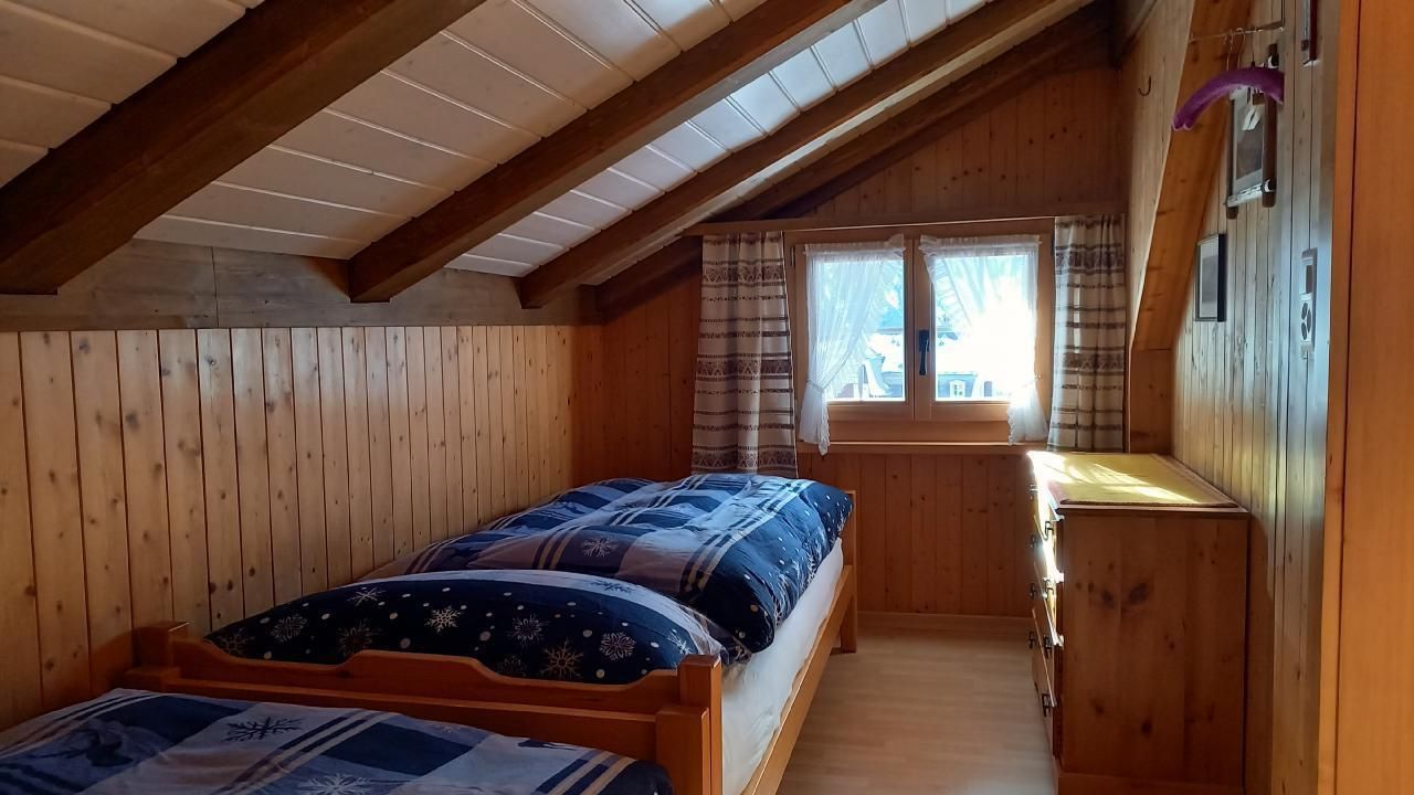 Schlafzimmer mit 2 Betten Schlafzimmer mit 2 Betten